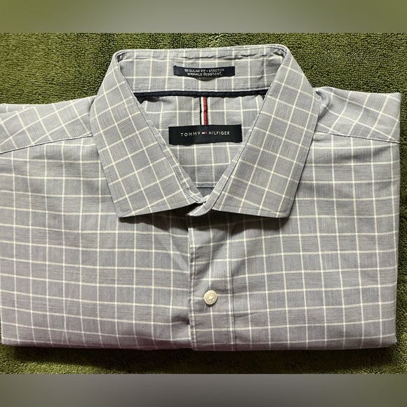Tommy Hilfiger Men Gray And White Casual Button‎ Down Shirt - Picture 6 of 7